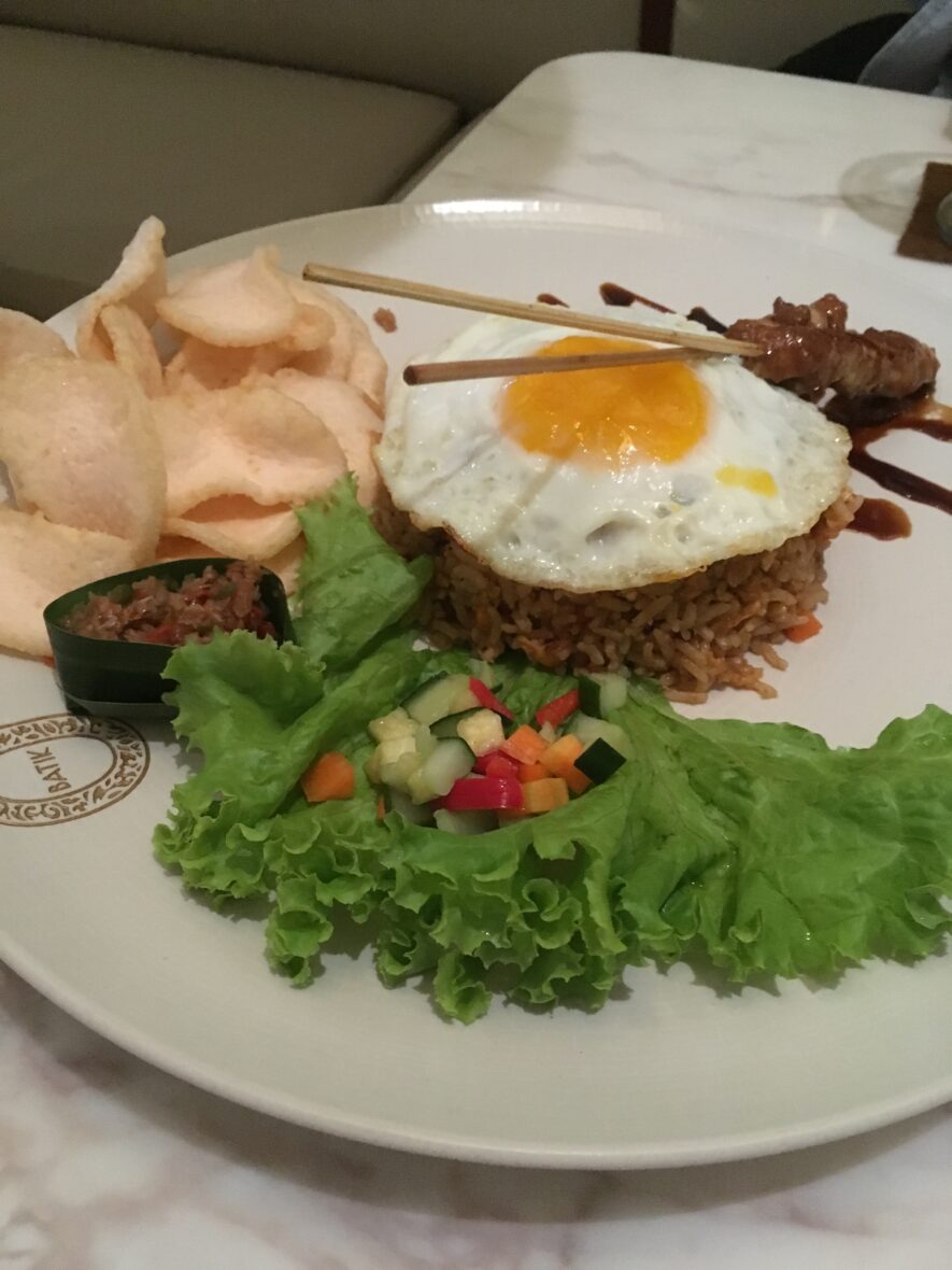 バリ島1日目の夕食：『BATIK』でインドネシア料理